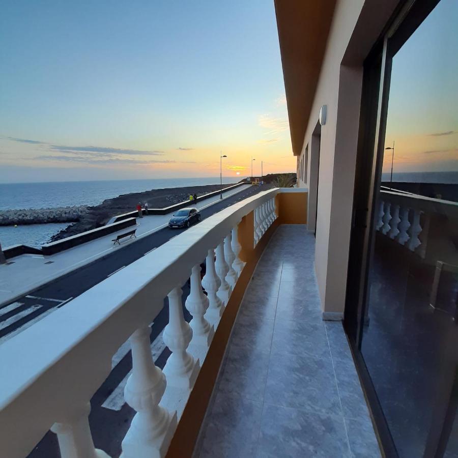 Vv 122 Con Balcon En Primera Linea De Mar La Restinga Eksteriør bilde